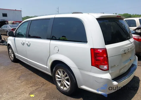 2018 Dodge Grand Caravan Sxt z USA, uszkodzony, nr VIN 2C4RDGCG4JR239295